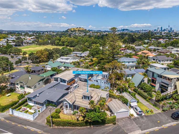 1/9 Old Lake Road Narrow Neck_22