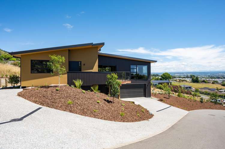 10 Resolution Place_0