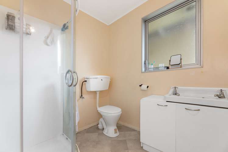 1/4 Weld Street Blenheim Central_8