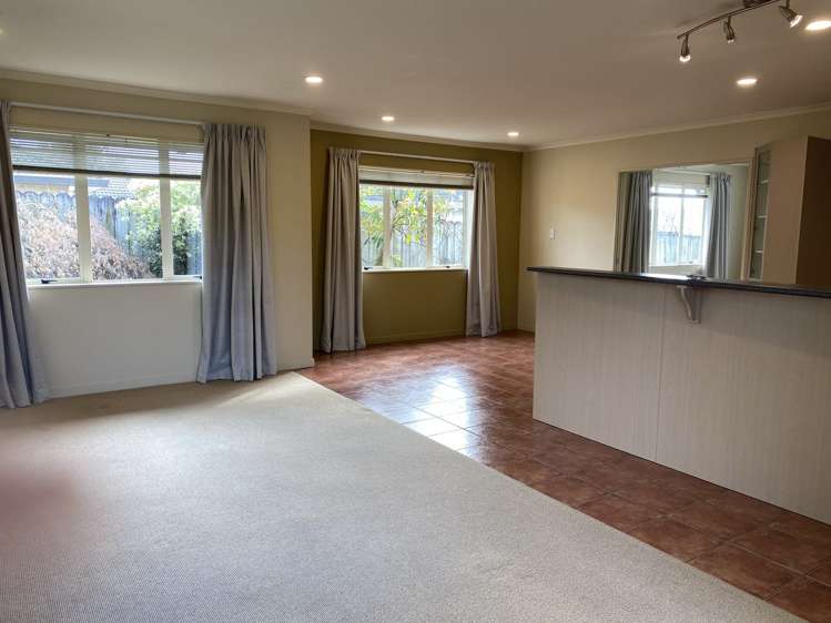 18 Feeny Crescent East Tamaki_1
