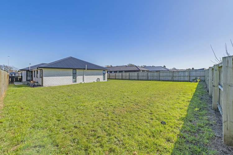 19 Stormlea Drive Southbridge_21