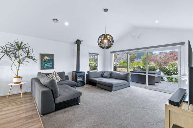 76 Pohutukawa Drive_5