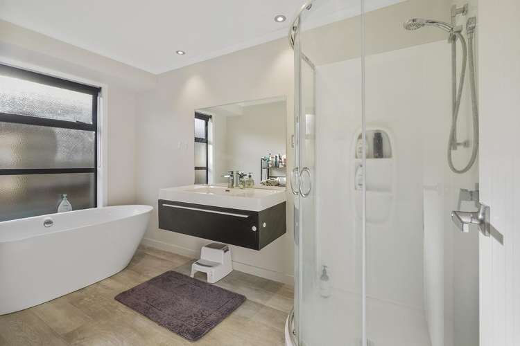 15 Carlingford Rise Dinsdale_14