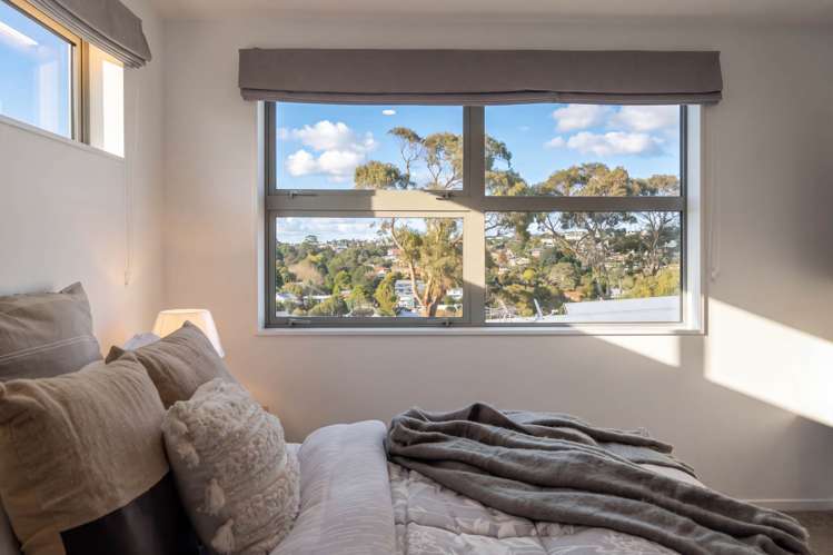 17 Limmer Place Browns Bay_12