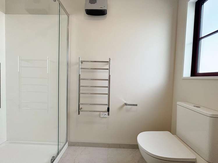 4/402 Wilsons Rd N Waltham_16