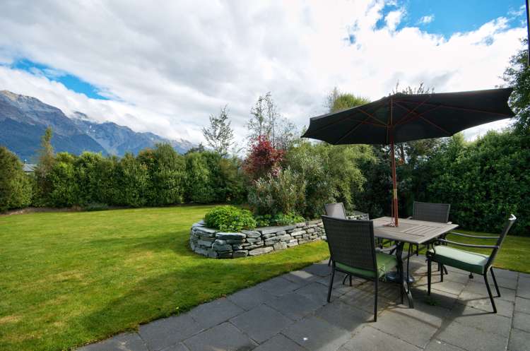 8 Lochburn Avenue Glenorchy_25