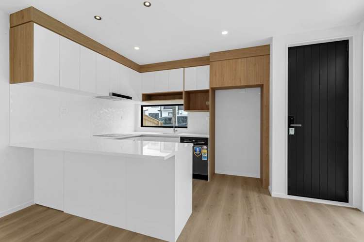 47 Allen Street Mangere East_10