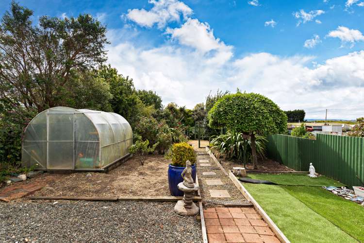 84 Palmerston Street Riverton_24