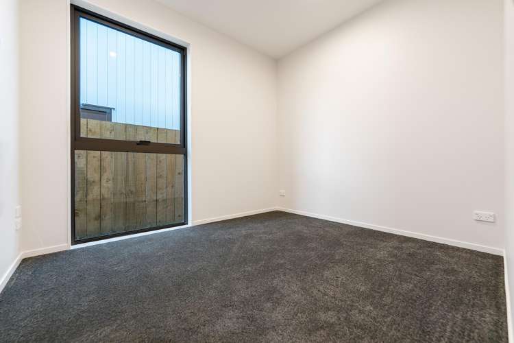 8 Paretao Street Massey_8