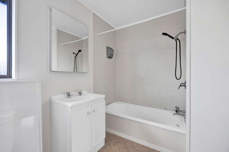 10 Aratapu Street Waitara_9