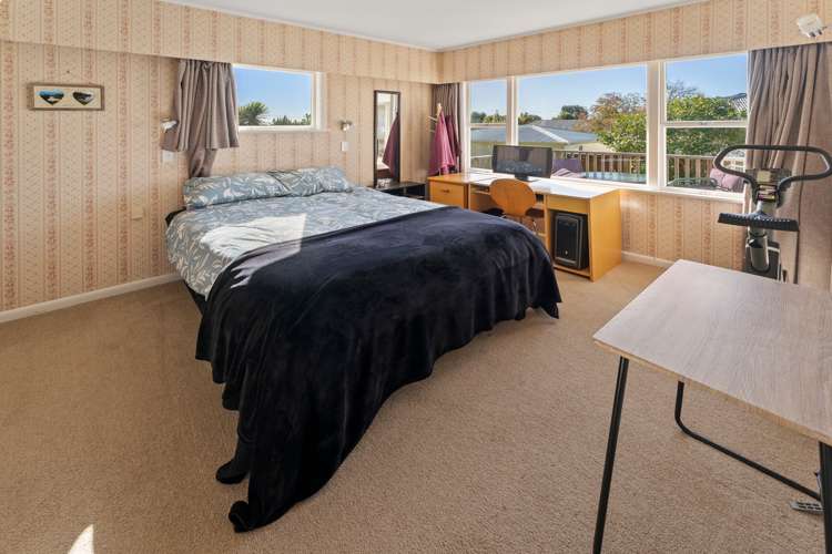 12 Hilliard Street Stoke_14