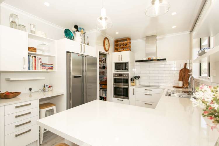 14 Reid Crescent Allenton_7