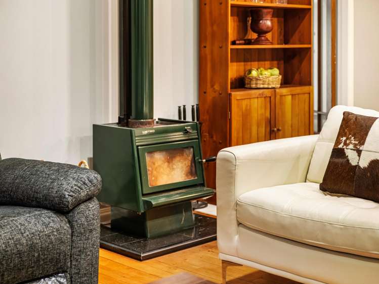 82 Upland Road Aongatete_11