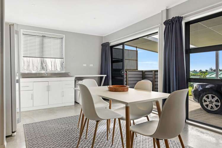 5 Ronas Place Kaingaroa_26