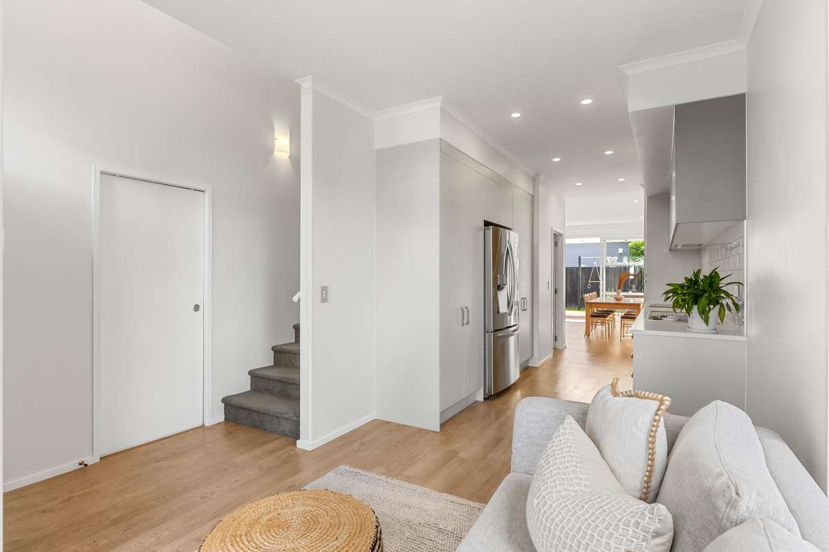 16 Skylark Road_3