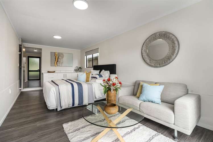 2/523 Glenfield Road Glenfield_12
