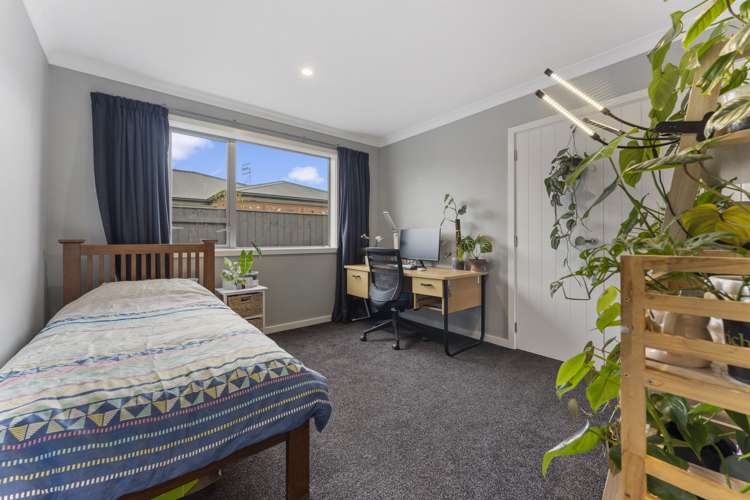 16 Freedom Drive Kelvin Grove_13