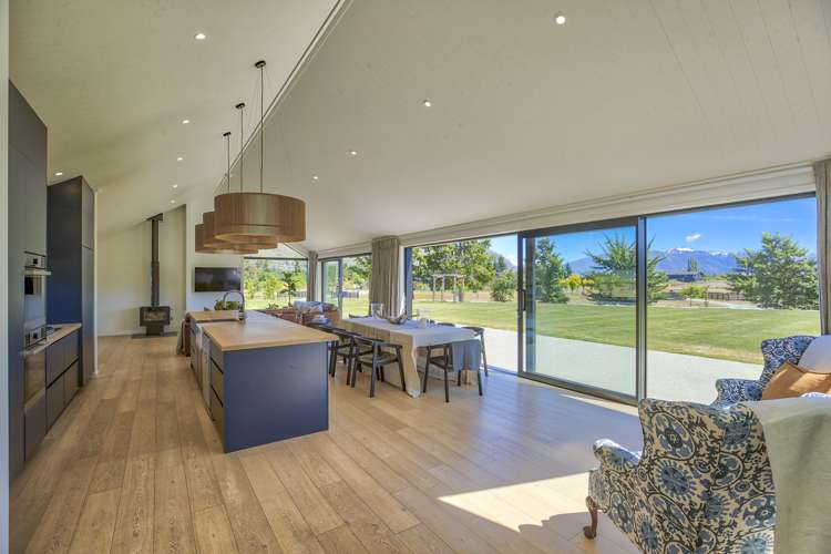2 Little Orchard Way Wanaka_7