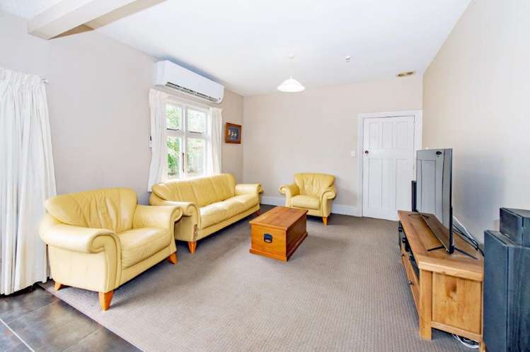 135b High Street Southbridge_9