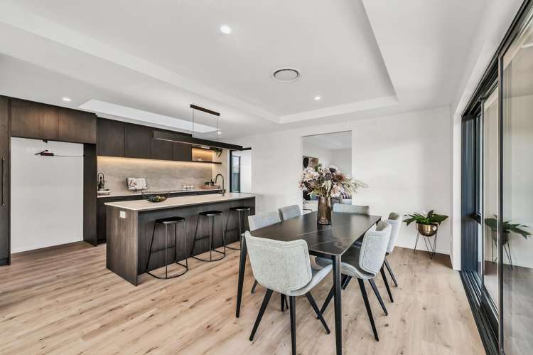 60 Whitehorn Drive Lincoln_1