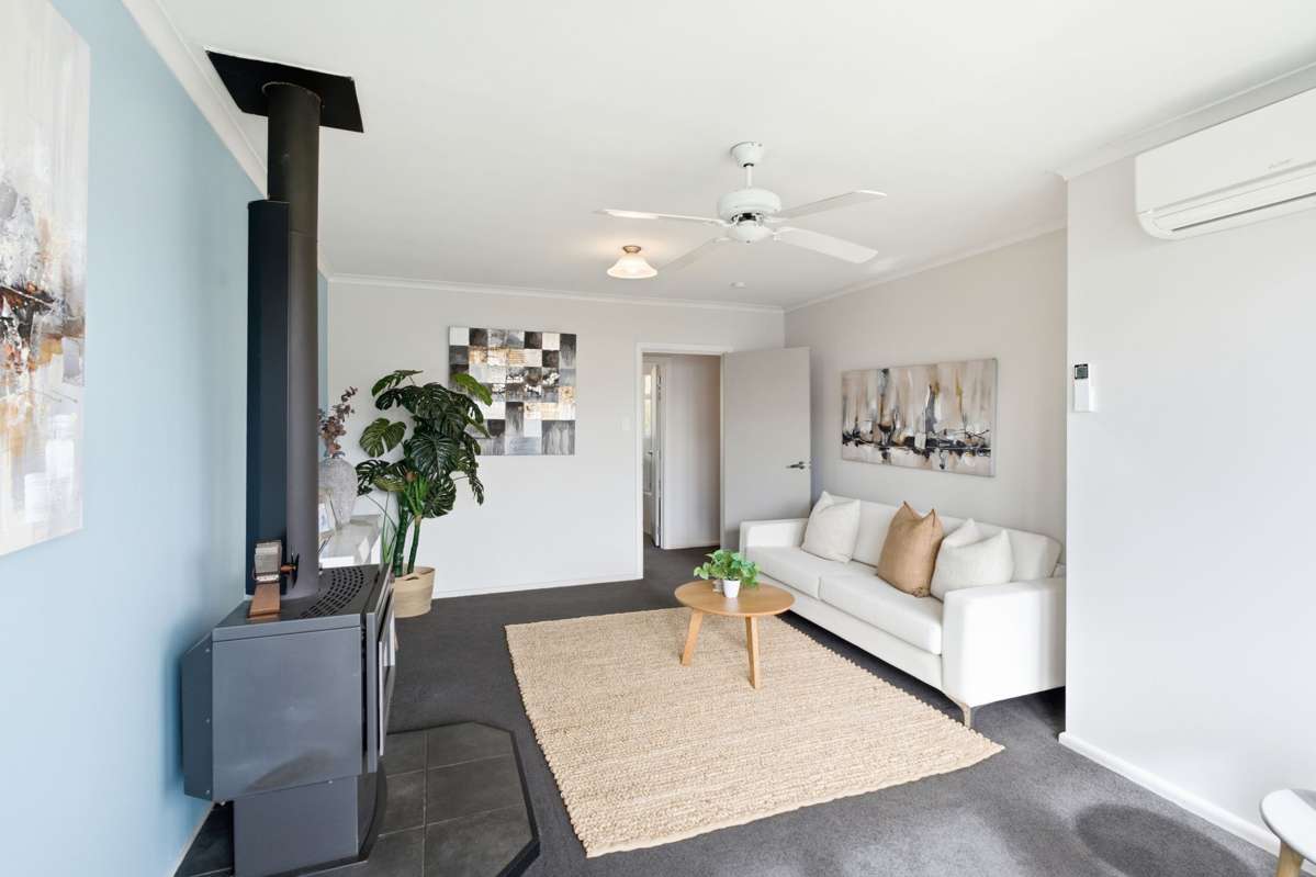 11 Haslam Crescent_4
