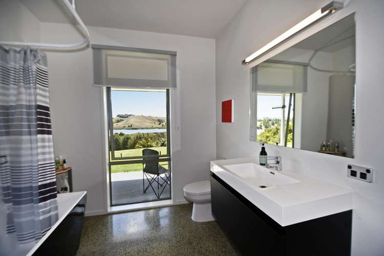 107 Jumna Road Maungaturoto_12