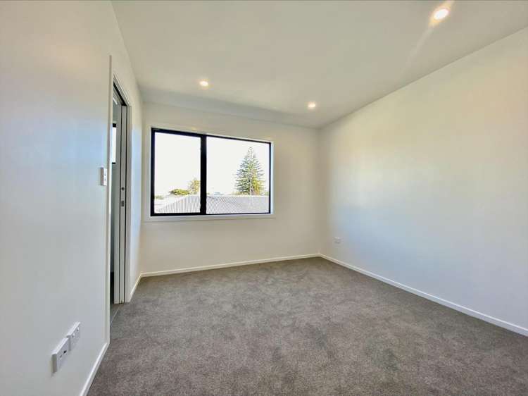 5/12 Enderby Drive 1801_7