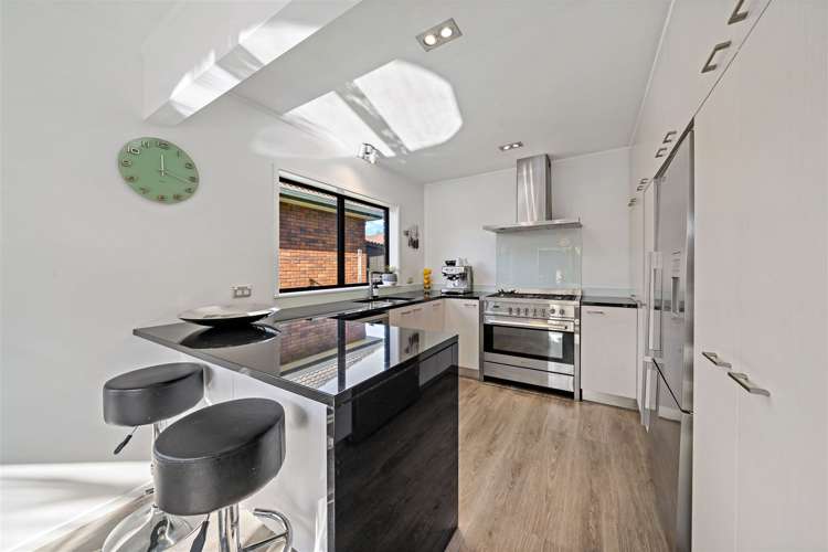 1/8 Jutland Road Hauraki_6