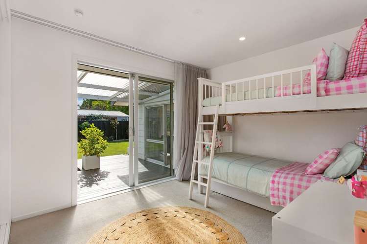 9b Lydbury Place Parklands_9