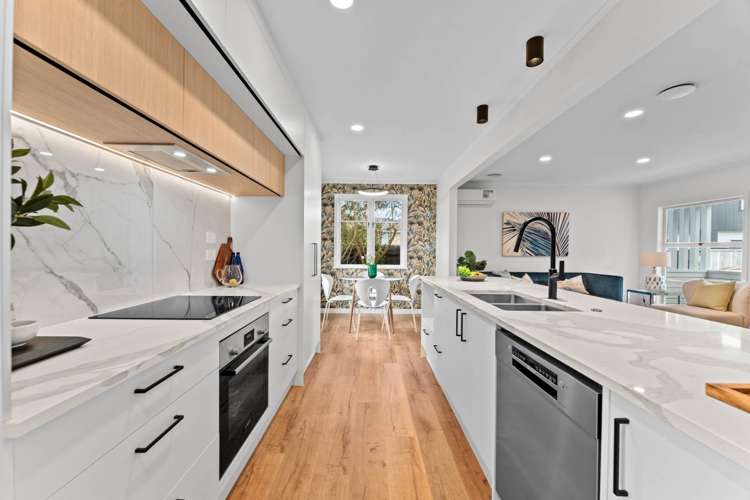 43 Graham Avenue Te Atatu Peninsula_6