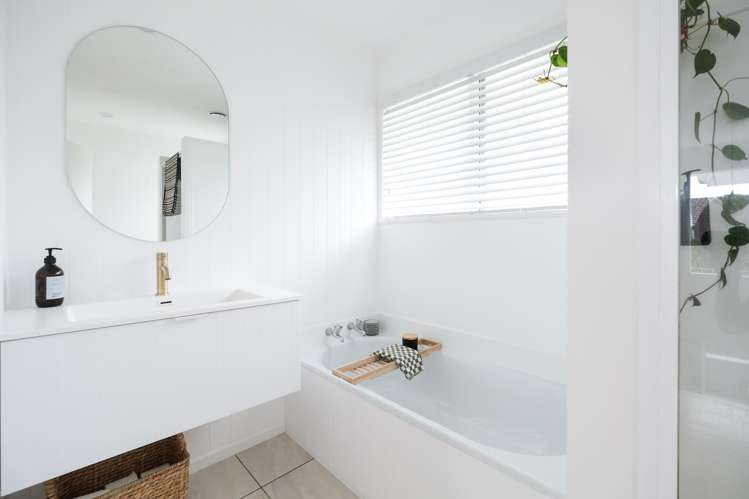 3/3 Sydney Street Hauraki_13