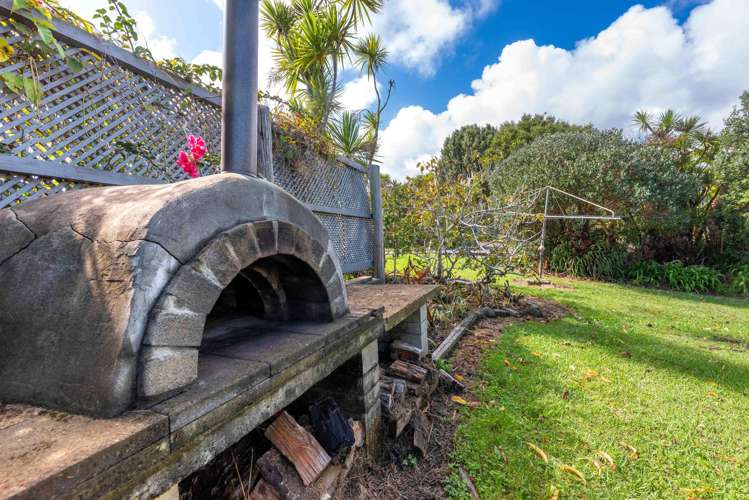 1 Waianga Place Omapere_27