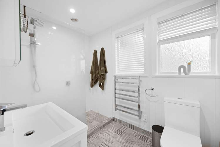 7 Robertson Place Rukuhia_11