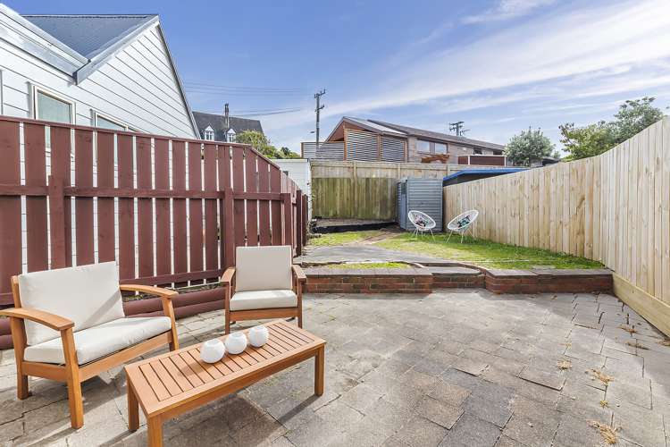3/22 Richard Street Titahi Bay_7