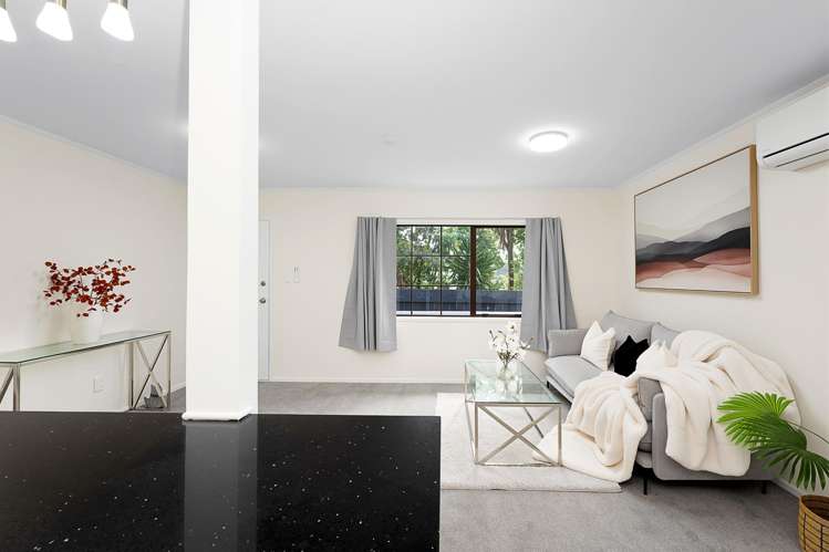 13 Hamblyn Place Ranui_11
