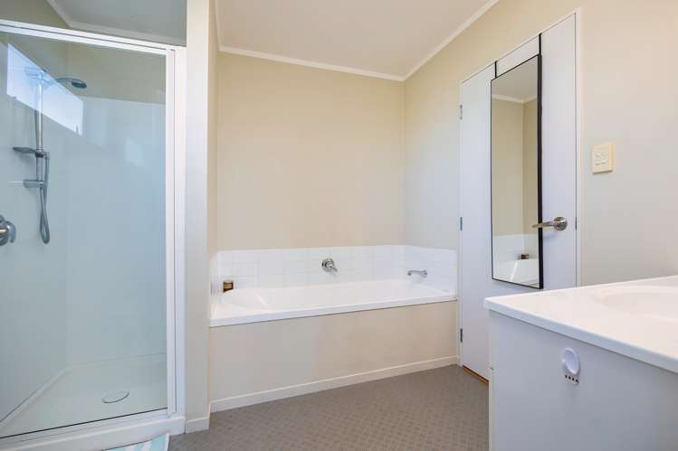 6a Counsel Terrace Mount Albert_18