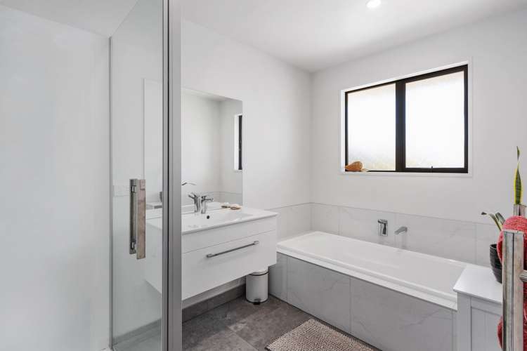 2 Saxby Lane Halswell_17