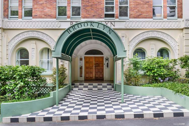 2/66 Emily Place Auckland Central_0