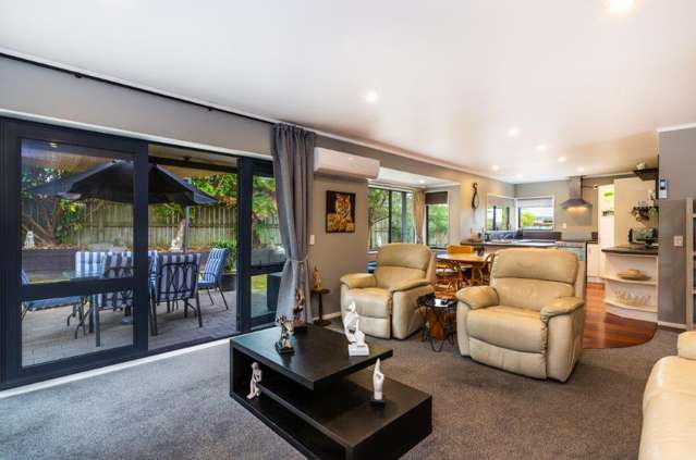 1/24 Lakewood Drive 11210_3