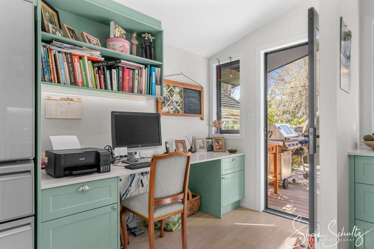 6 The Strand Whakapirau_8