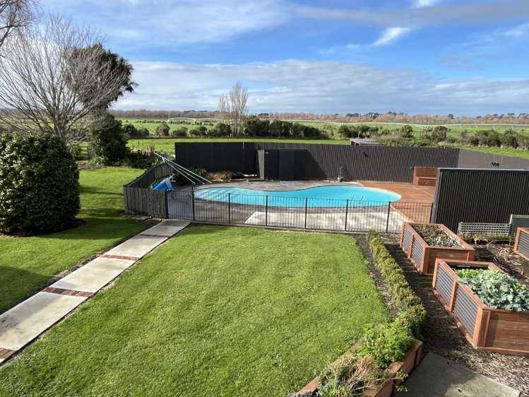 1155 Parewanui Road Parewanui_16