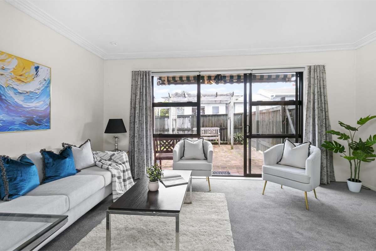2/15 Clarke Road_3