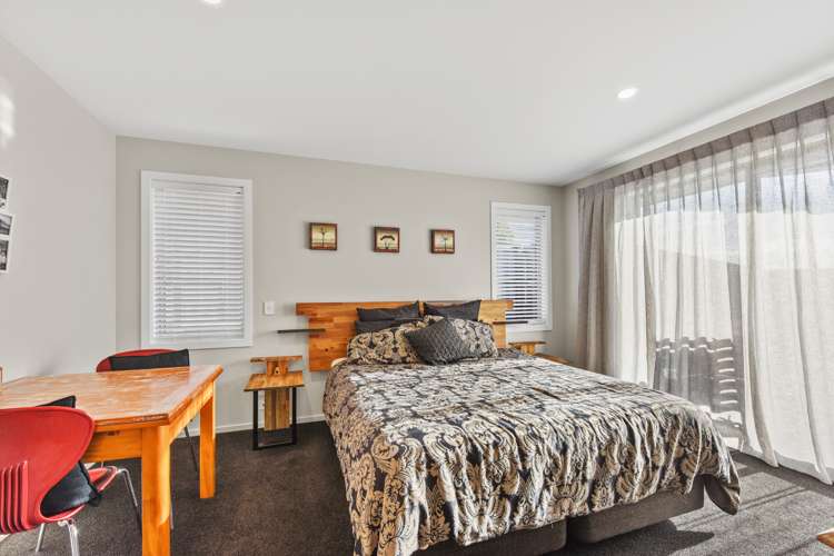 4 Julius Place Richmond_13