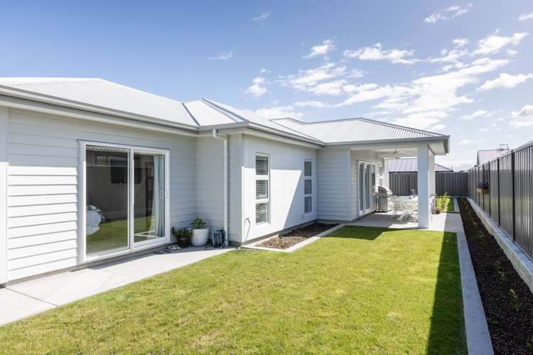 10 Whangaehu Place Te Awa_24