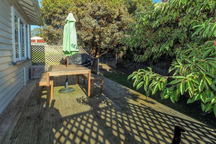 48 Luxmoore Road Waimataitai_12