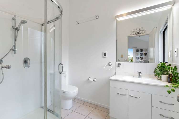 61 Calypso Way Unsworth Heights_17