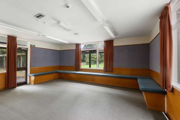 483 Yaldhurst Road Yaldhurst_11