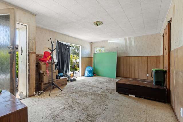 7 Pesaro Place Clover Park_1