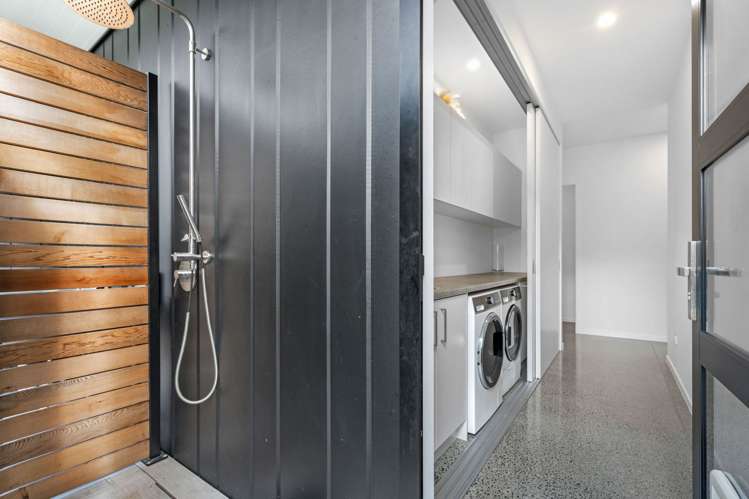 7 Edgewater Place Matapouri_24