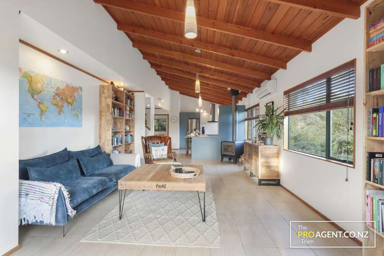 478 Huia Road Laingholm_15